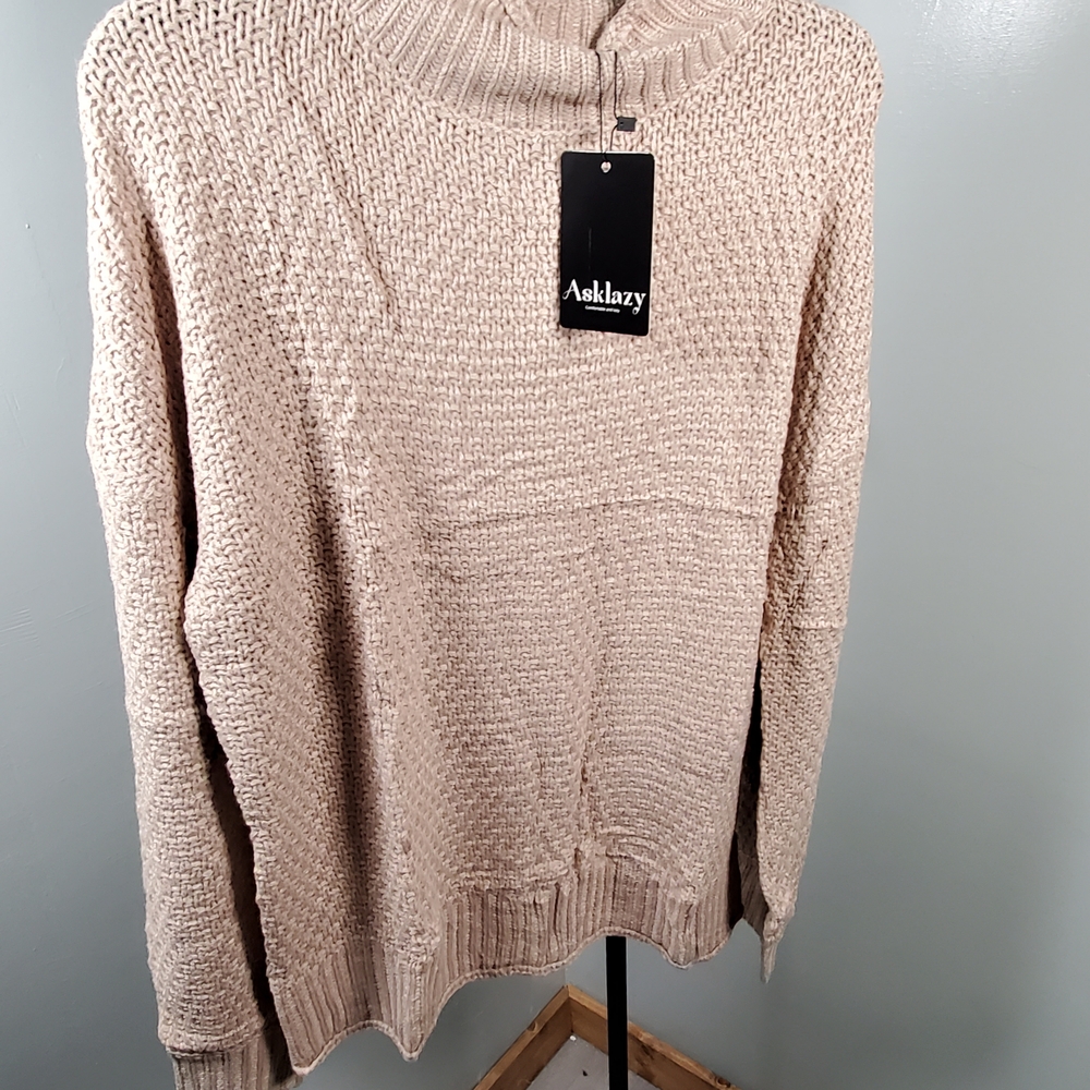 Women's Cream Sweater